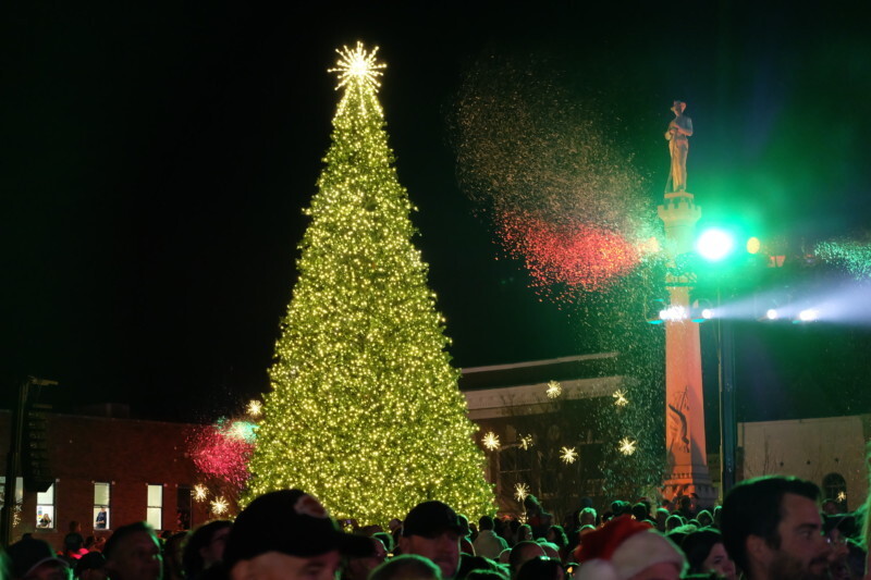 2021-franklin-christmas-tree-lighting