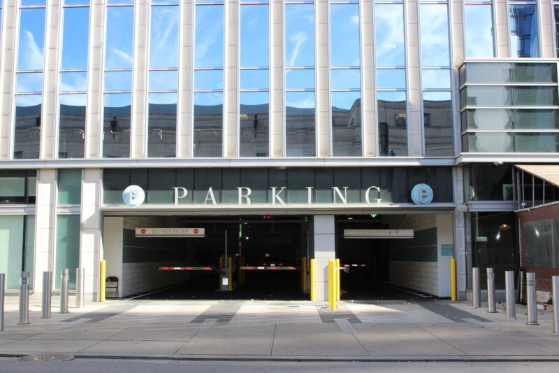Pinnacle Building Parking