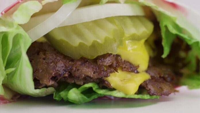 8 Menu Items that Can Be Lettuce Wrapped at Freddy's Steakburgers