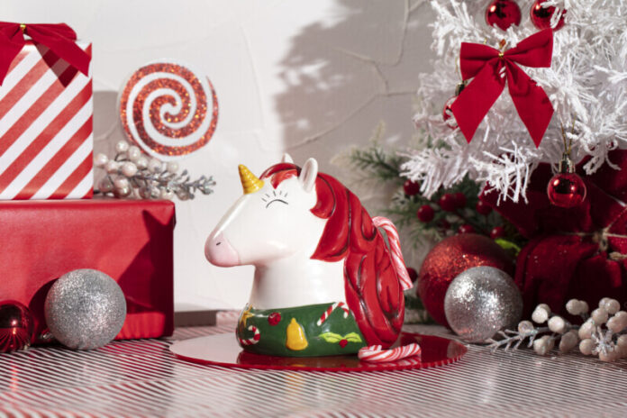 MIR-2025_CandyCaneLane_MHom8697